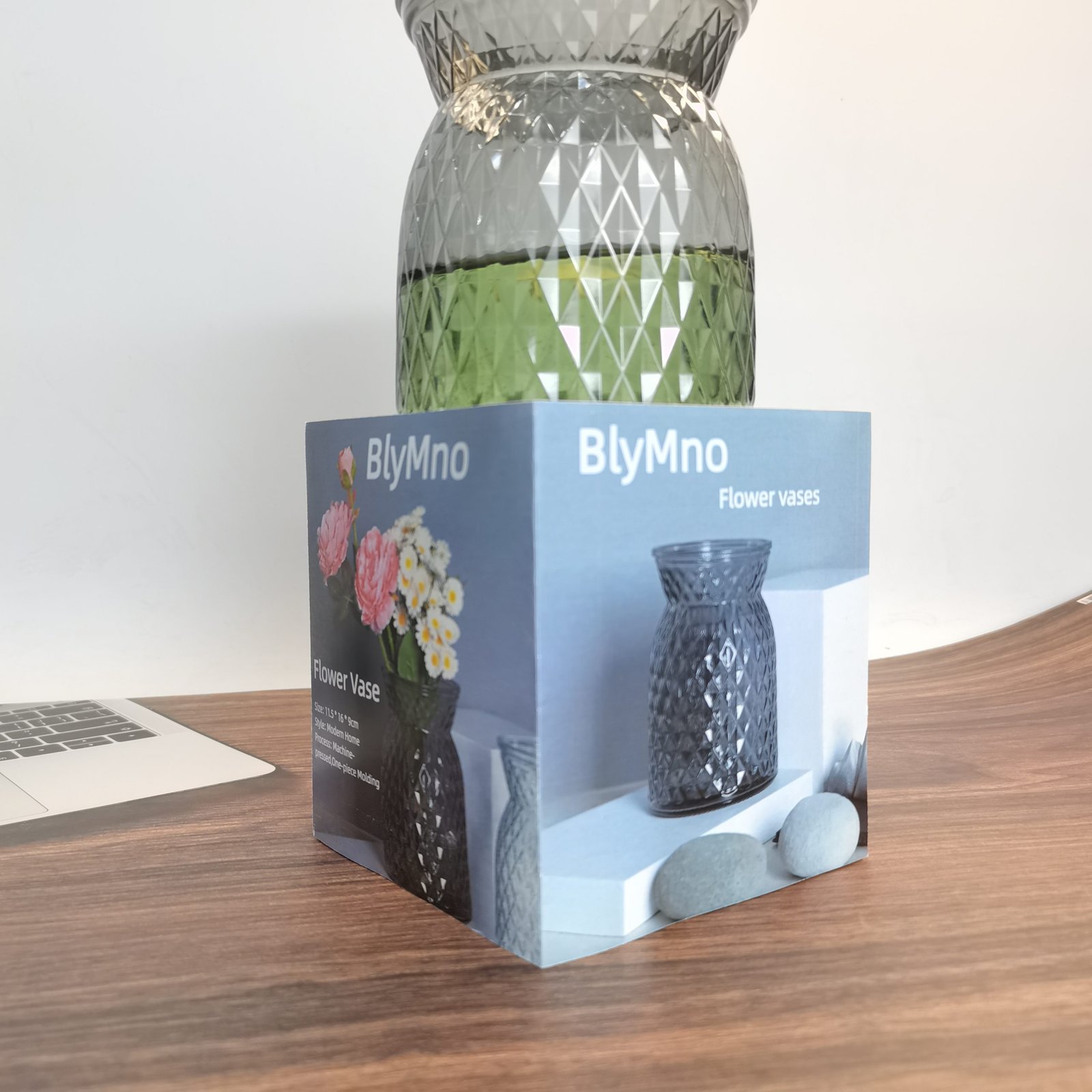 BlyMno Flower Vase – Designed to Hold Beauty - Image 7