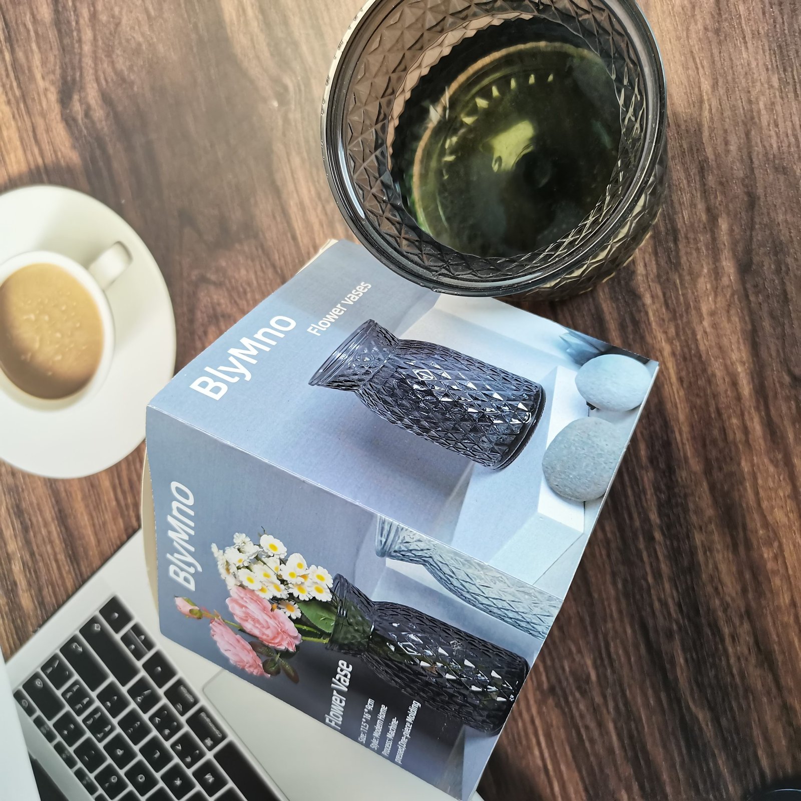 BlyMno Flower Vase – Designed to Hold Beauty - Image 6